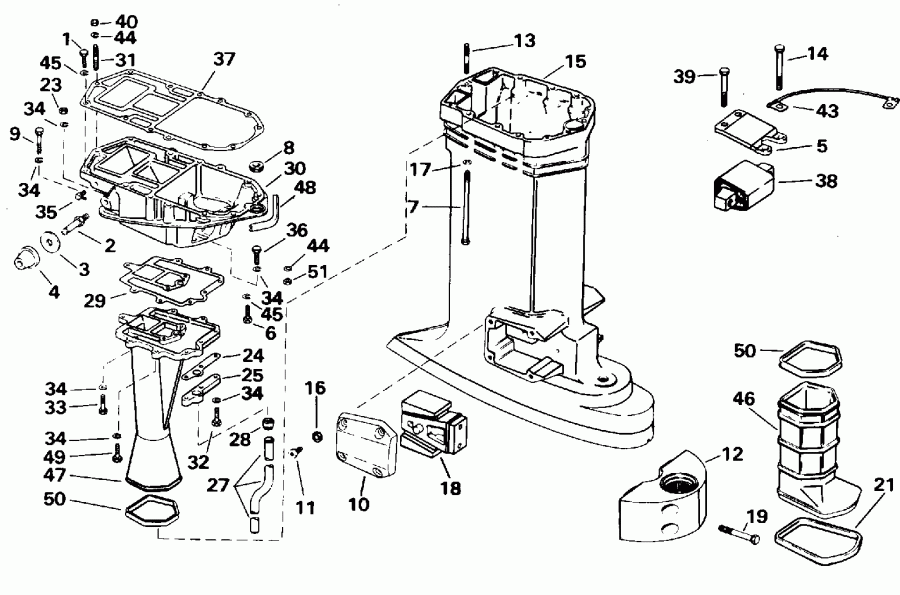 �������� ��������� ����� Evinrude HE130CXADA 1996  - haust Housing - haust ������