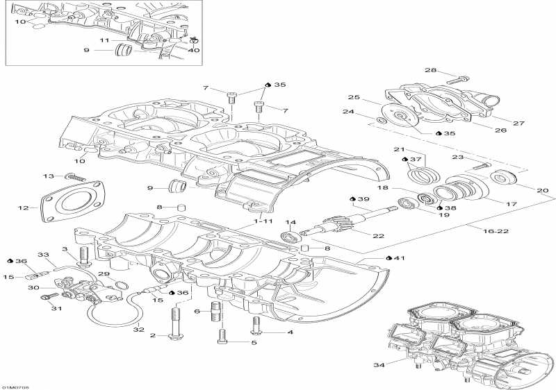snowmobile BRP - Crankcase, Water Pump And Oil Pump